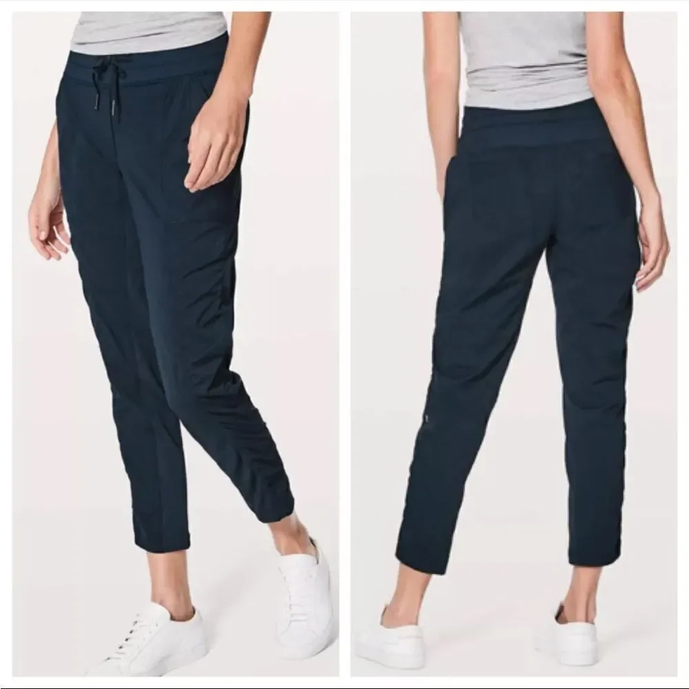 Lululemon Street To Studio Pant II  Size 4